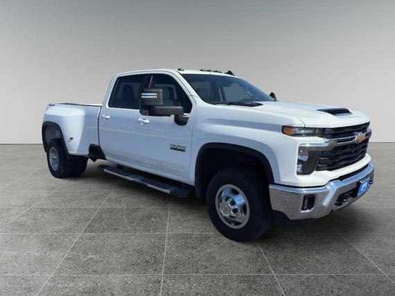 CHEVROLET SILVERADO HD 2024 1GC4YTEY2RF297177 image CHEVROLET SILVERADO HD 2024 1GC4YTEY2RF297177 image